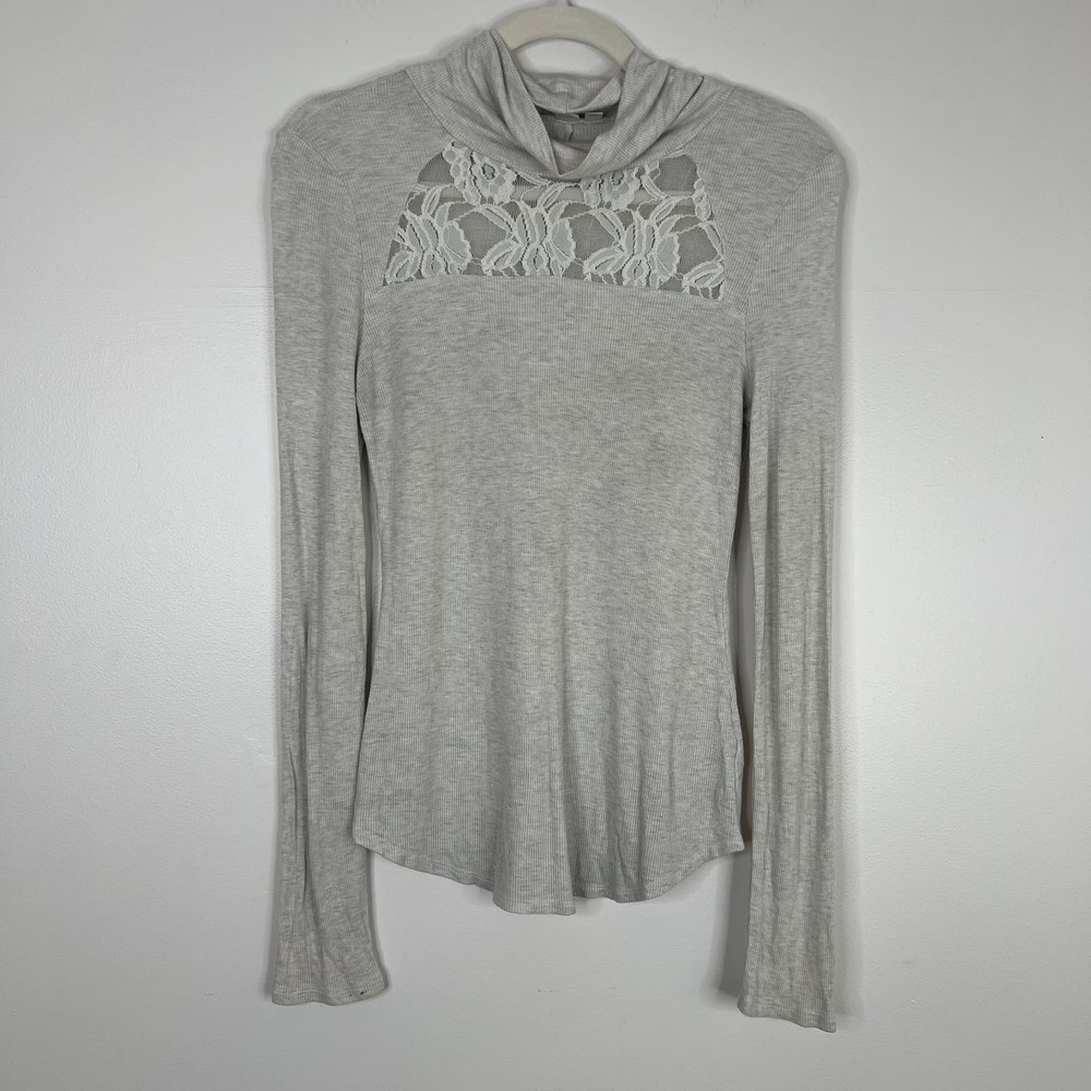 E by Eloise Lace Front Detail Mock Neck Long Sleeve Ribbed Knit Blouse Top Sz M
